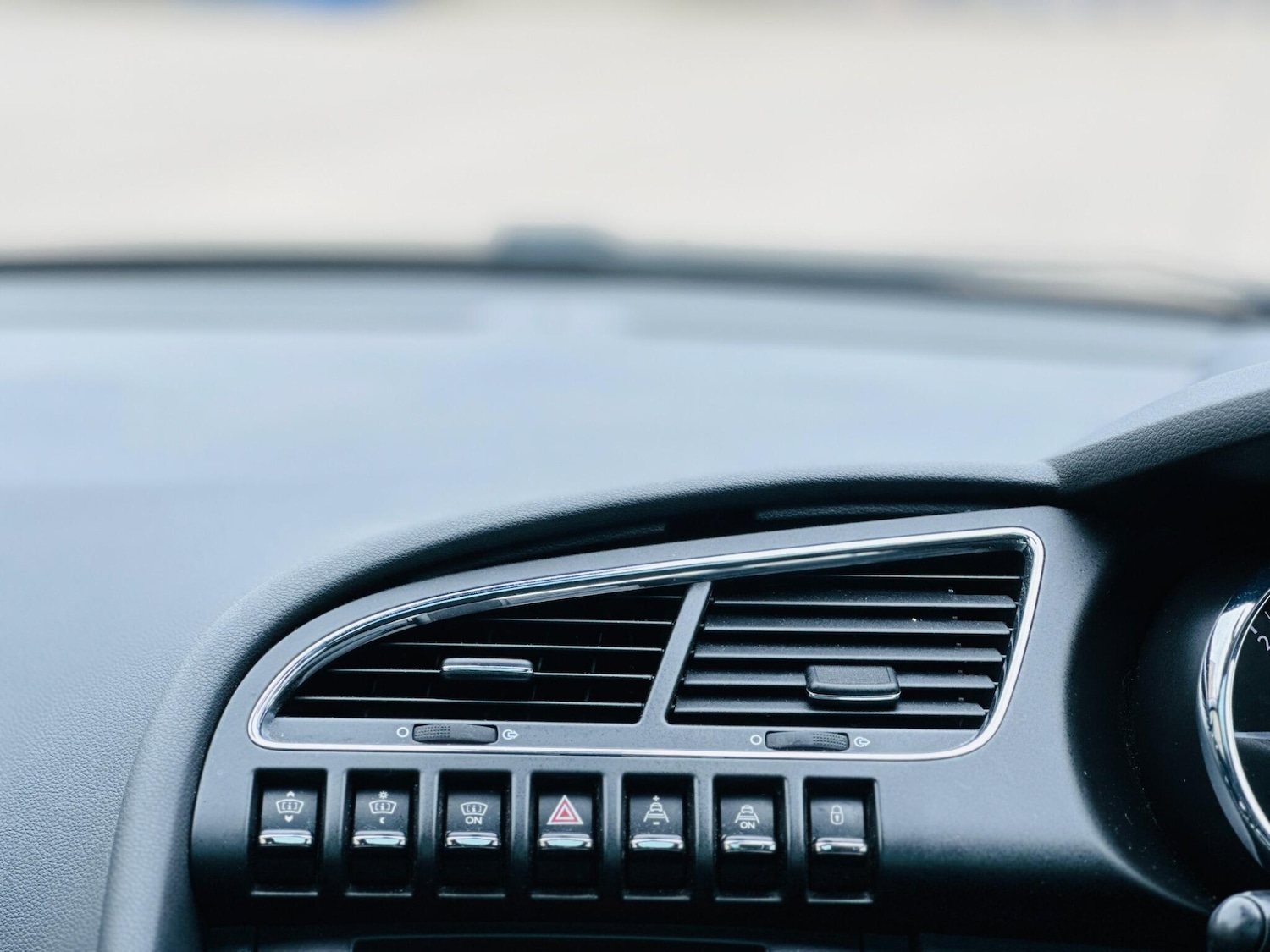 Used Peugeot 3008 2012 for sale - 78007075: Photo 18