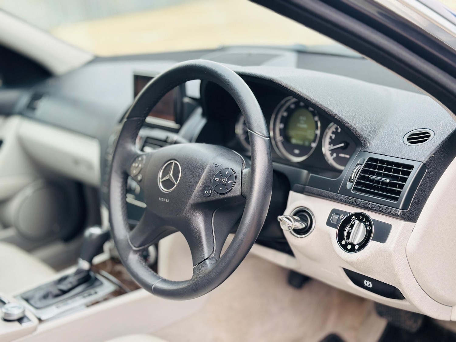 Used Mercedes-Benz C Class for sale - 77794037: Photo 24