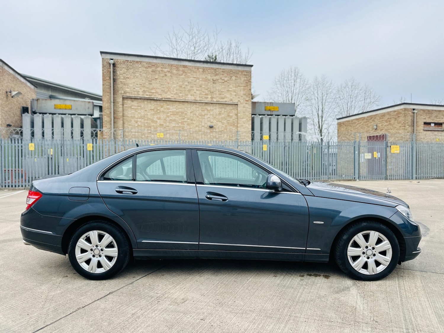 Used Mercedes-Benz C Class for sale - 77794037: Photo 8