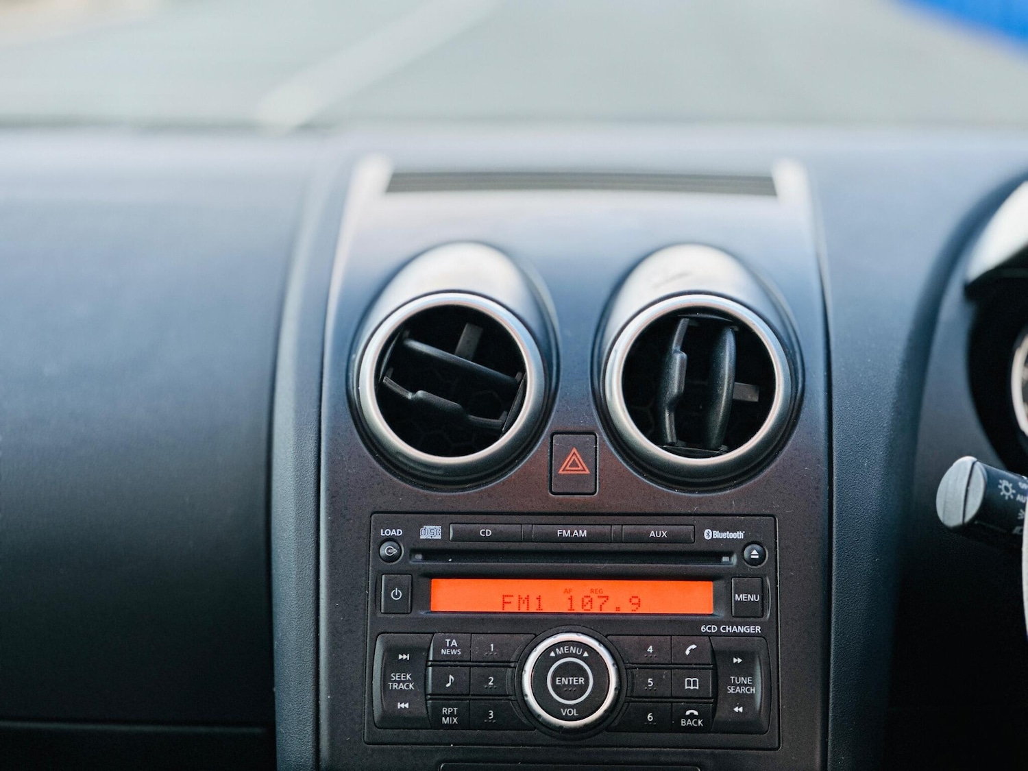 Used Nissan Qashqai 2009 for sale - 76728411: Photo 18