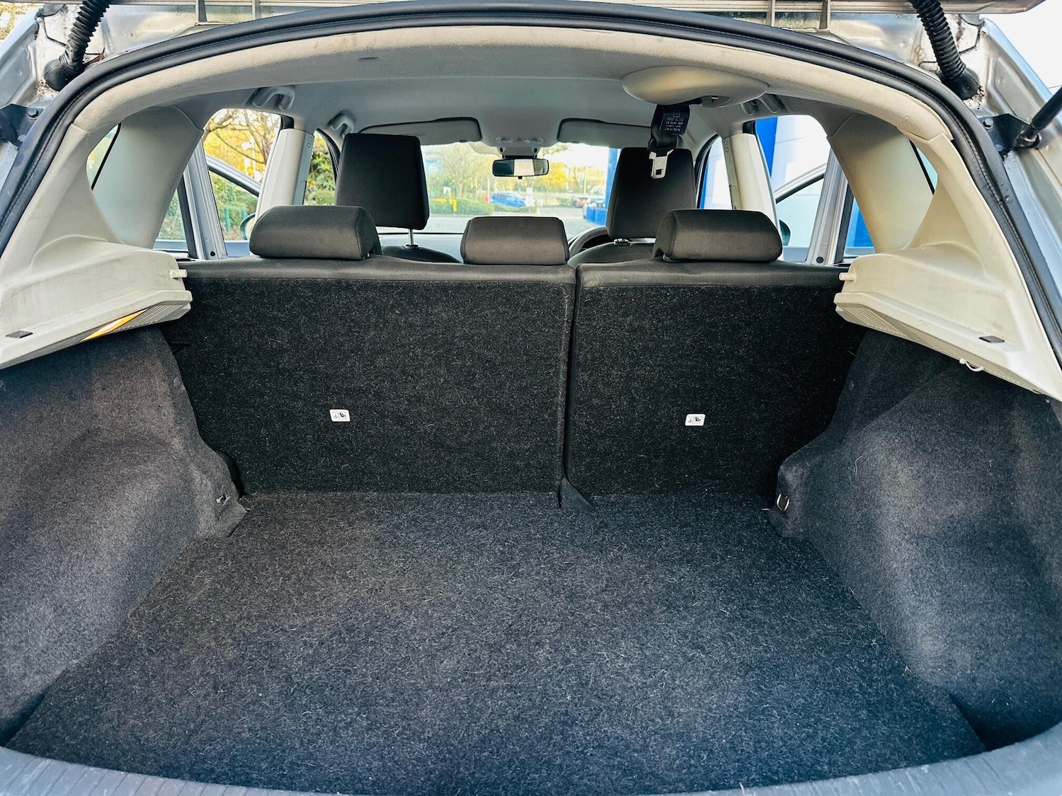 Used Nissan Qashqai 2009 for sale - 76728411: Photo 47