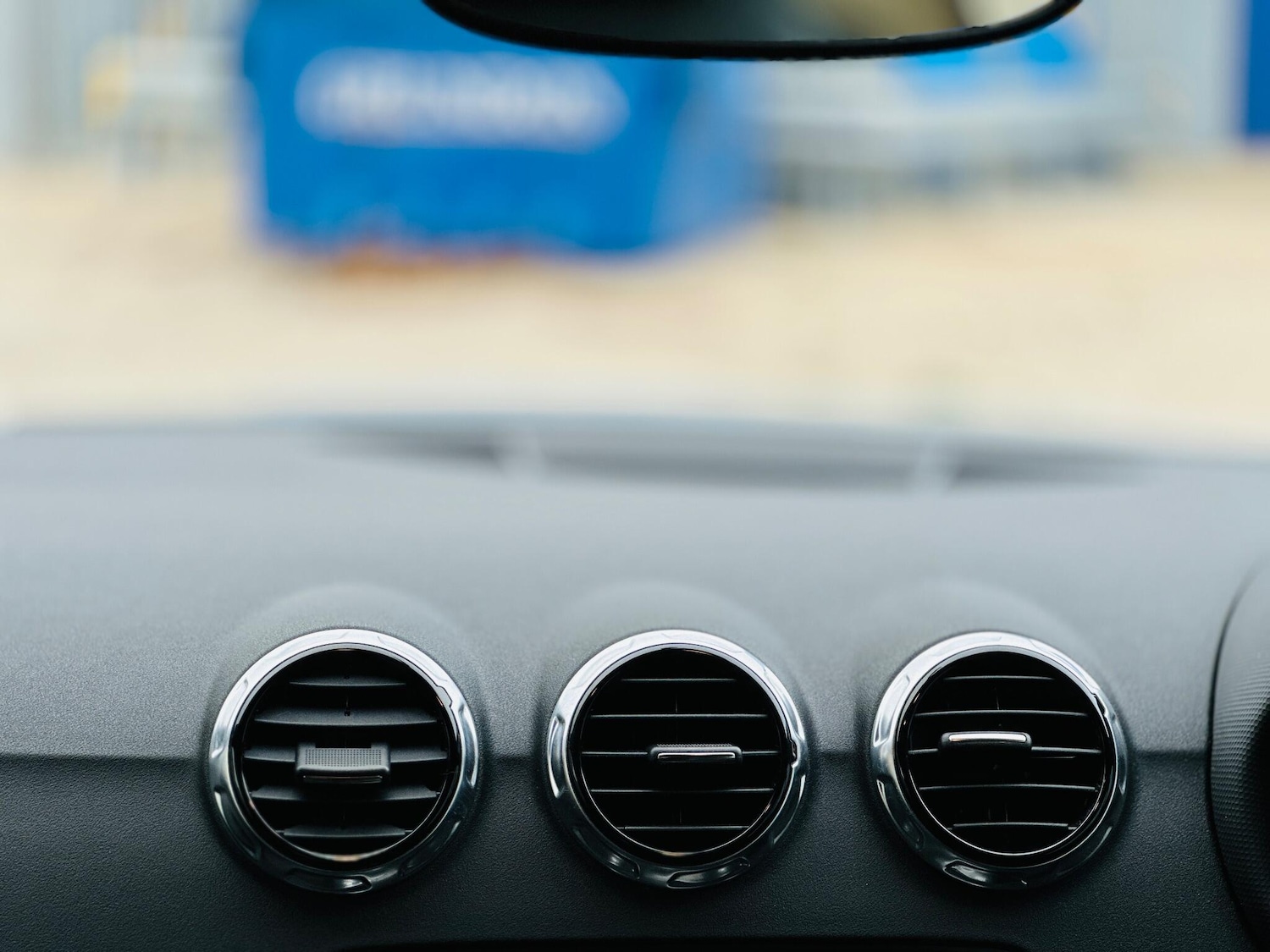 Used Audi TT 2012 for sale - 76422733: Photo 18