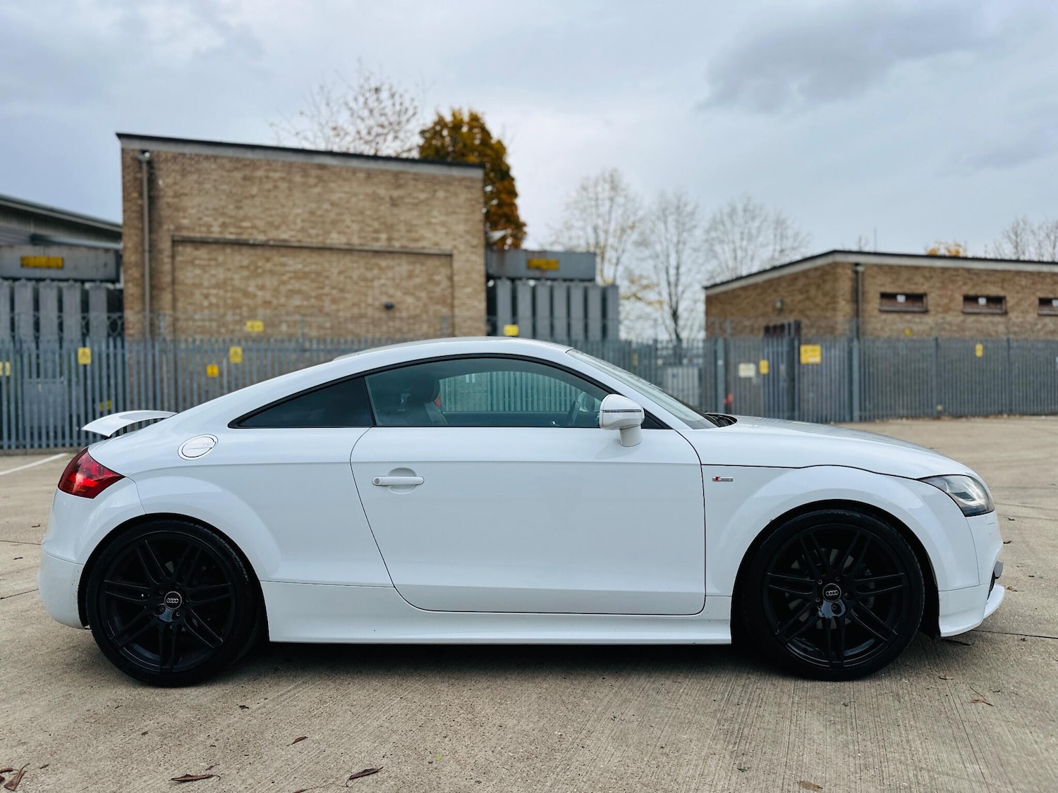 Used Audi TT 2012 for sale - 76422733: Photo 8