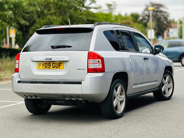 Used Jeep Compass 2009 for sale - 75387557: Photo 36