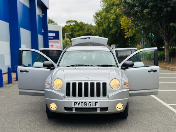 Used Jeep Compass 2009 for sale - 75387557: Photo 42