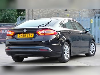 Used Ford Mondeo 2016 for sale - 79303439: Photo