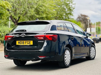 Used Toyota Avensis 2018 for sale - 75388198: Photo