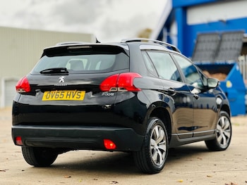 Used Peugeot 2008 2015 for sale - 76425164: Photo