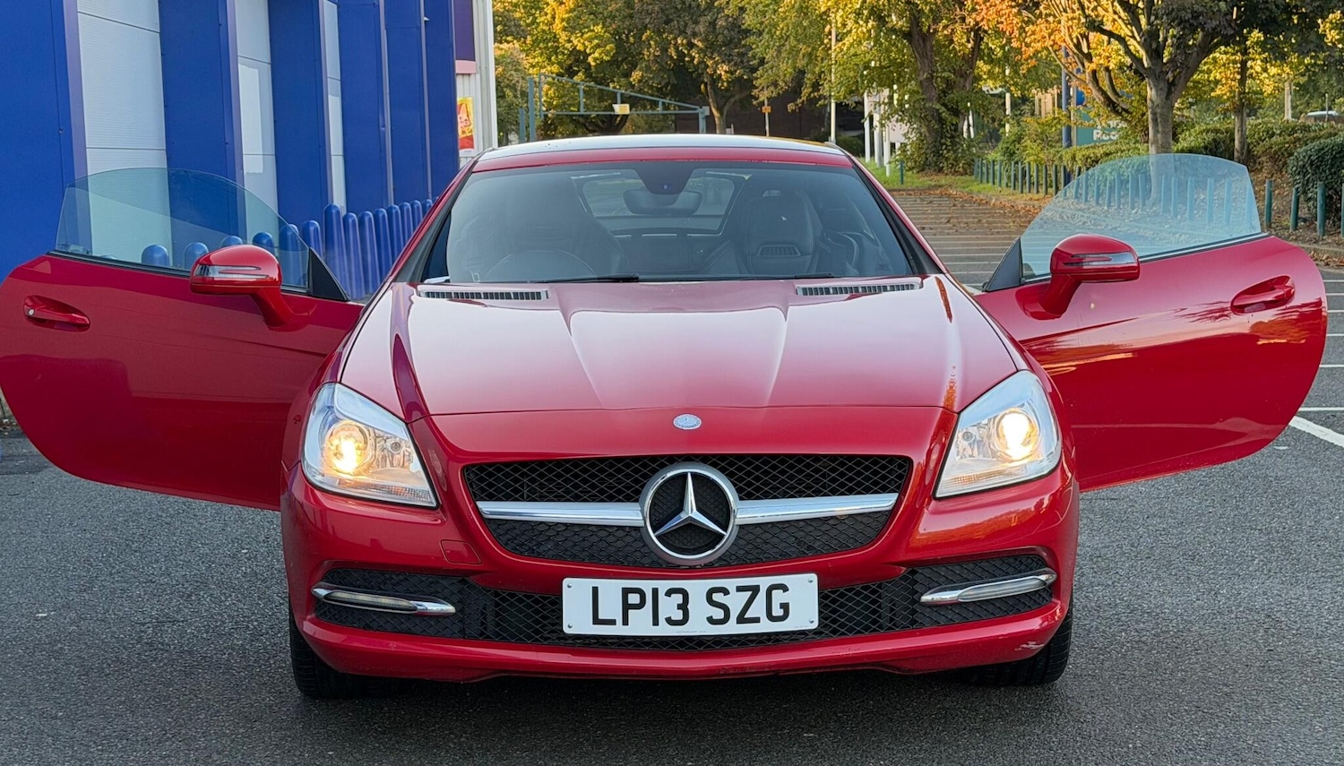 Used Mercedes-Benz SLK 2013 for sale - 76085322: Photo 31