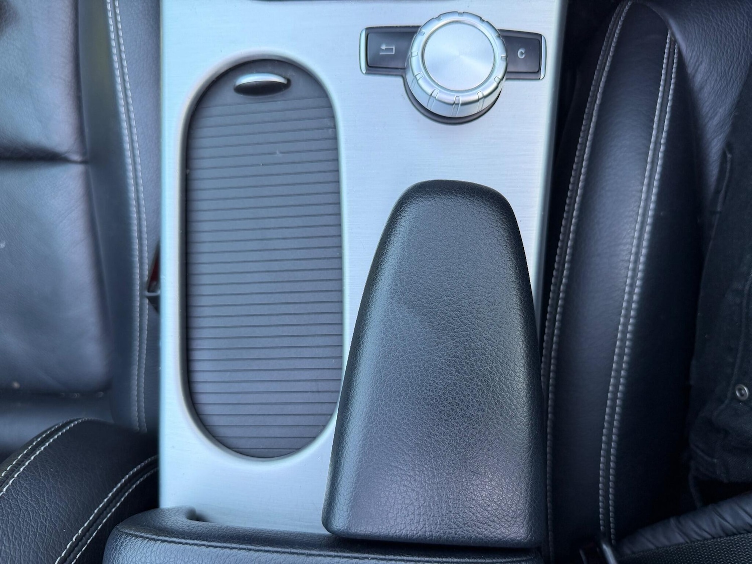 Used Mercedes-Benz SLK 2013 for sale - 76085322: Photo 38