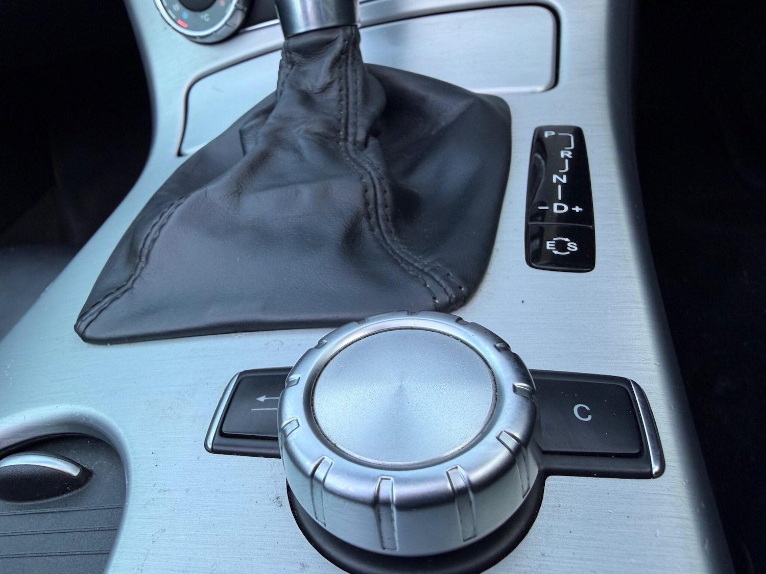 Used Mercedes-Benz SLK 2013 for sale - 76085322: Photo 49