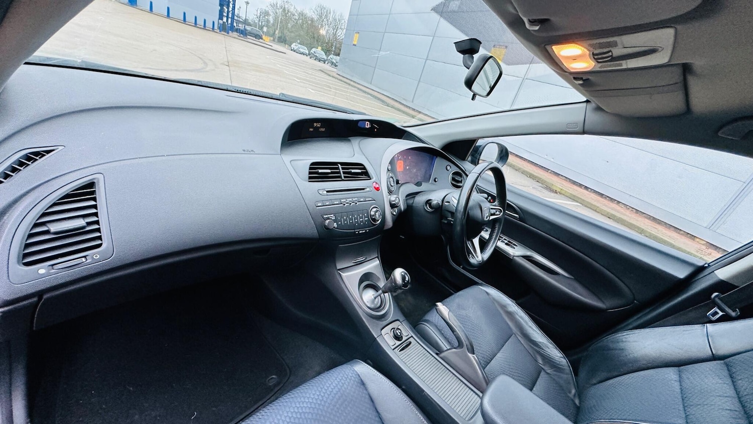 Used Honda Civic 2009 for sale - 77255035: Photo 26