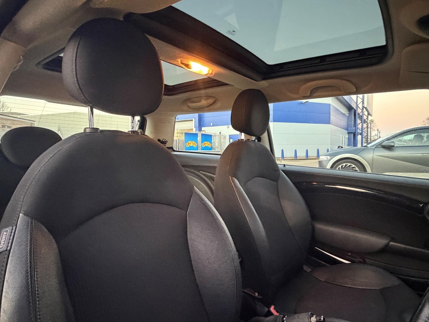 Used MINI Hatch 2010 for sale - 77163478: Photo 22