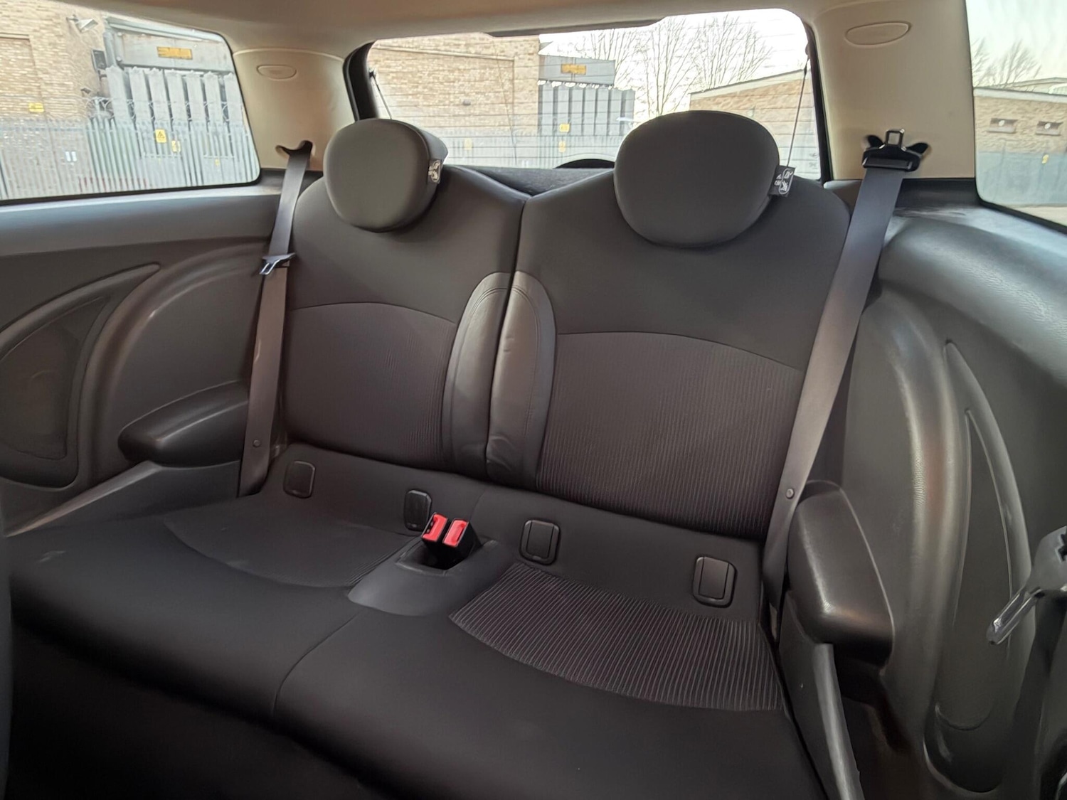 Used MINI Hatch 2010 for sale - 77163478: Photo 24