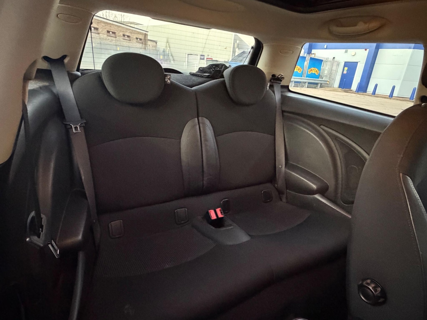 Used MINI Hatch 2010 for sale - 77163478: Photo 25