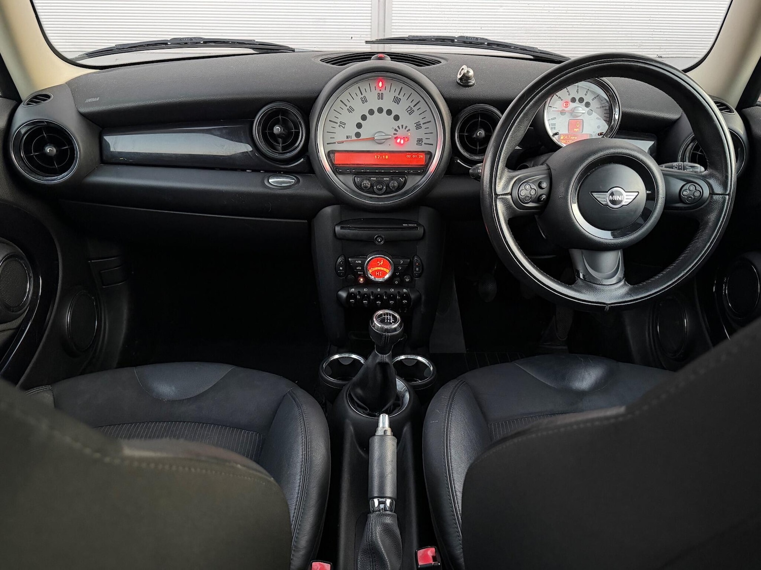 Used MINI Hatch 2010 for sale - 77163478: Photo 3