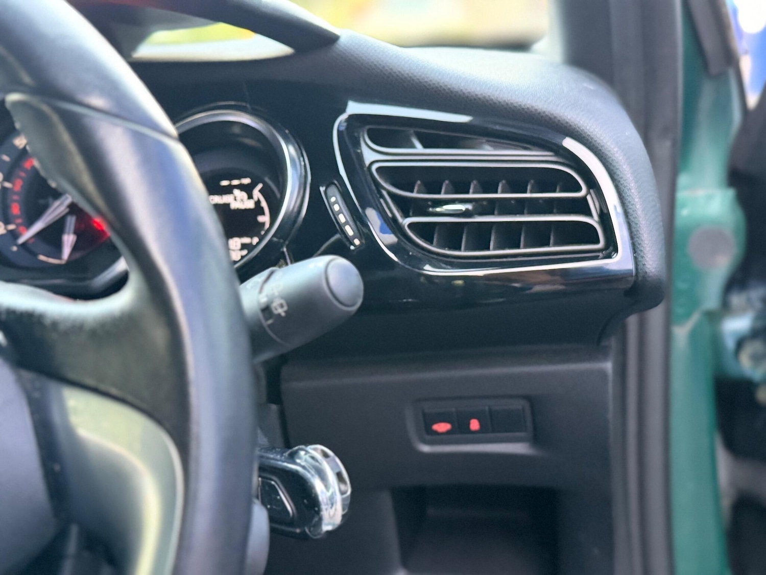 Used DS Automobiles DS 3 2018 for sale - 76084064: Photo 12
