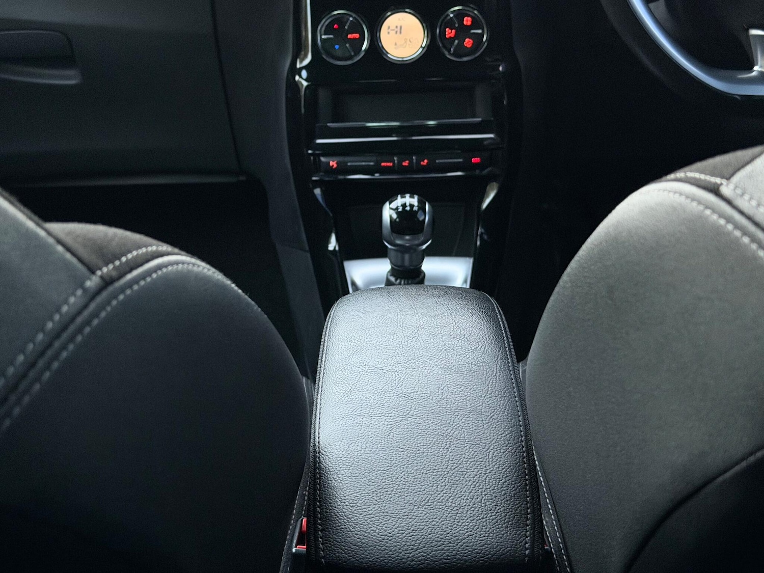 Used DS Automobiles DS 3 2018 for sale - 76084064: Photo 3