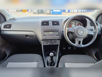Used Volkswagen Polo 2012 for sale - 79303649: Photo