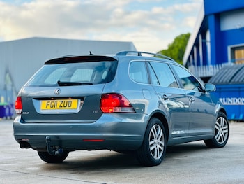 Used Volkswagen Golf 2011 for sale - 78539240: Photo