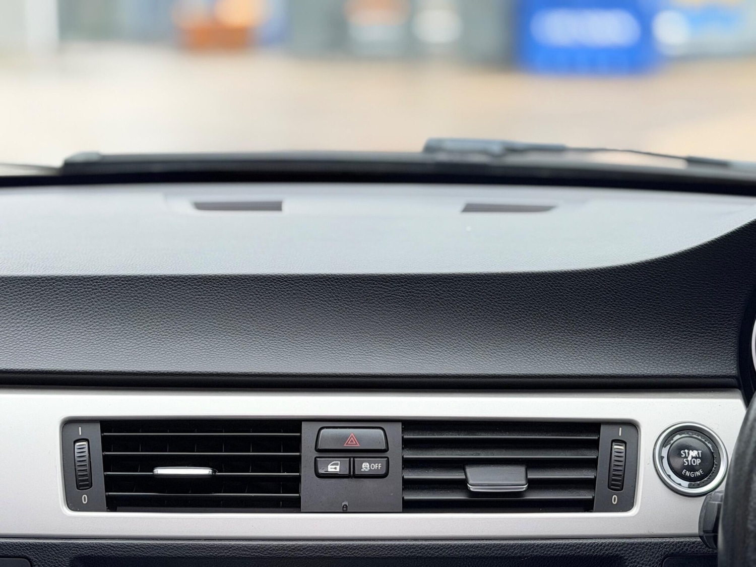 Used BMW 3 Series 2011 for sale - 77424865: Photo 18