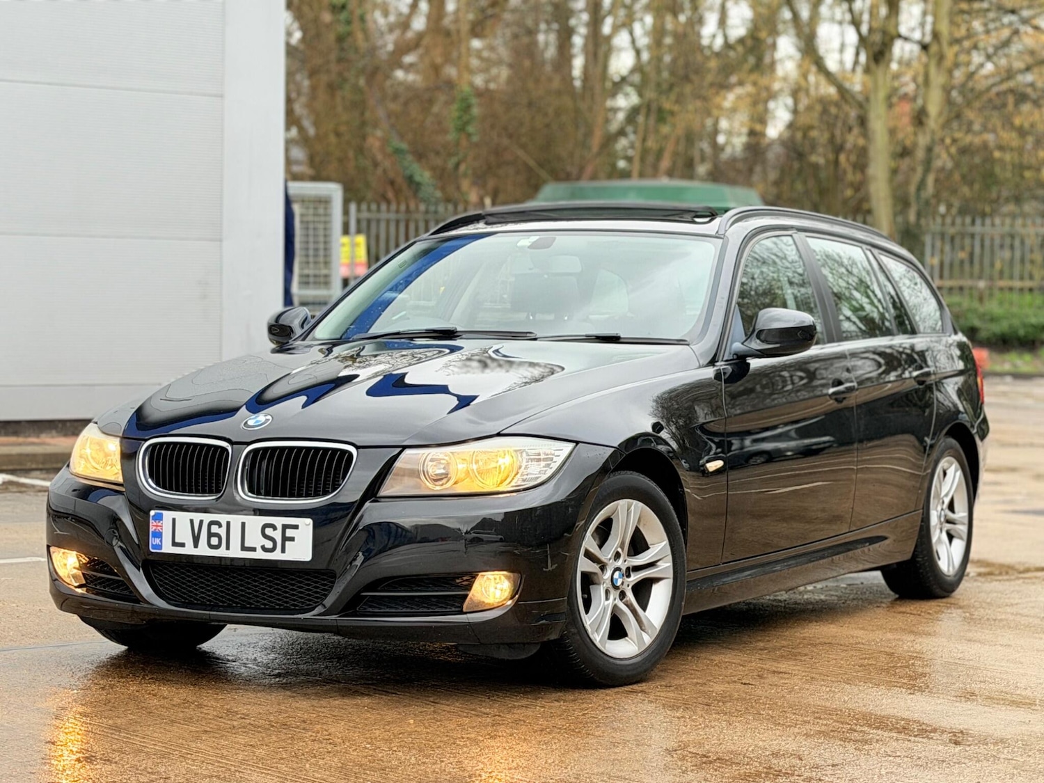 Used BMW 3 Series 2011 for sale - 77424865: Photo 39