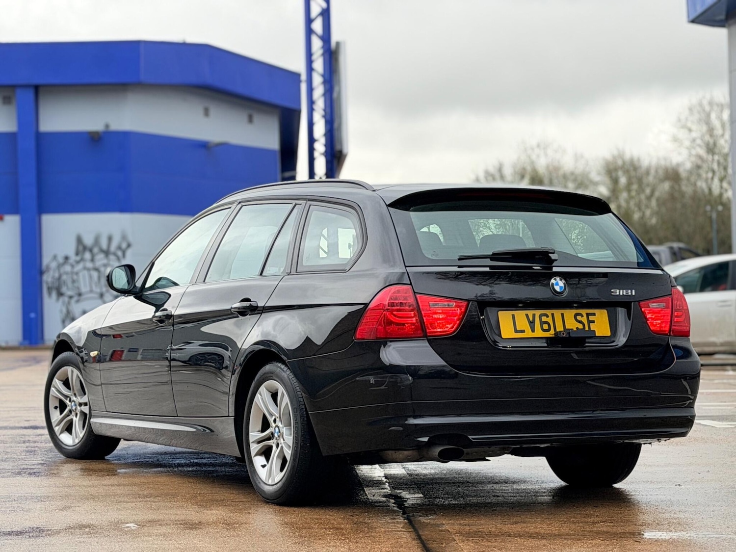 Used BMW 3 Series 2011 for sale - 77424865: Photo 5