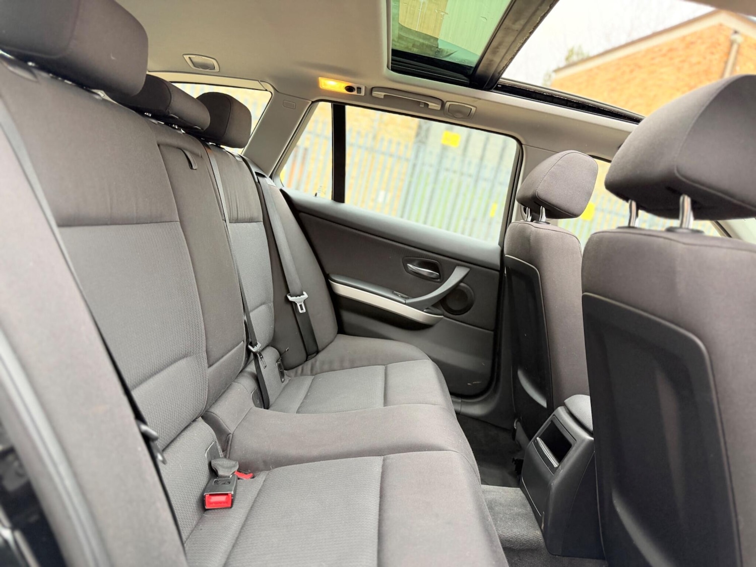 Used BMW 3 Series 2011 for sale - 77424865: Photo 55