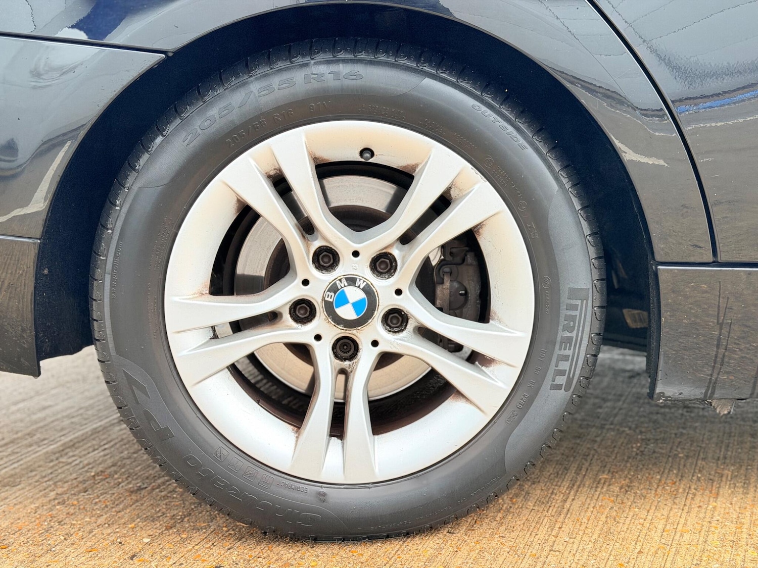 Used BMW 3 Series 2011 for sale - 77424865: Photo 60