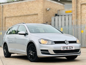 Used Volkswagen Golf 2016 for sale - 78481397: Photo