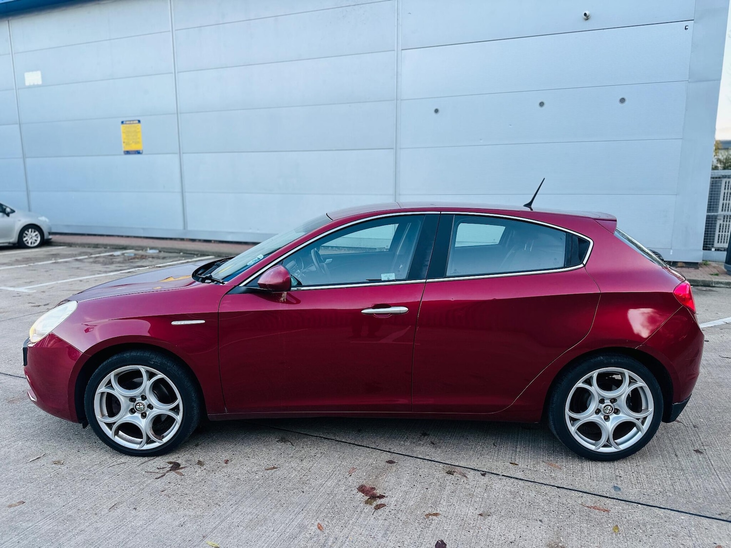 Used Alfa Romeo Giulietta 2011 for sale - 76446752: Photo 43