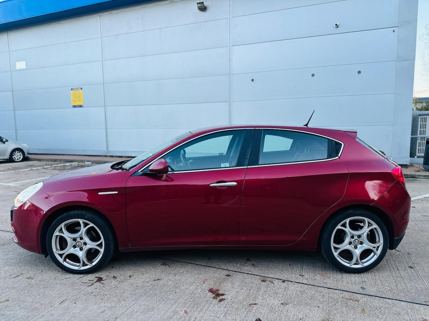 Used Alfa Romeo Giulietta 2011 for sale - 76446752: Photo 9