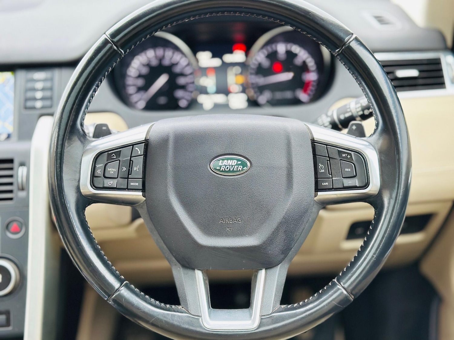 Used Land Rover Discovery Sport 2015 for sale - 77386569: Photo 16