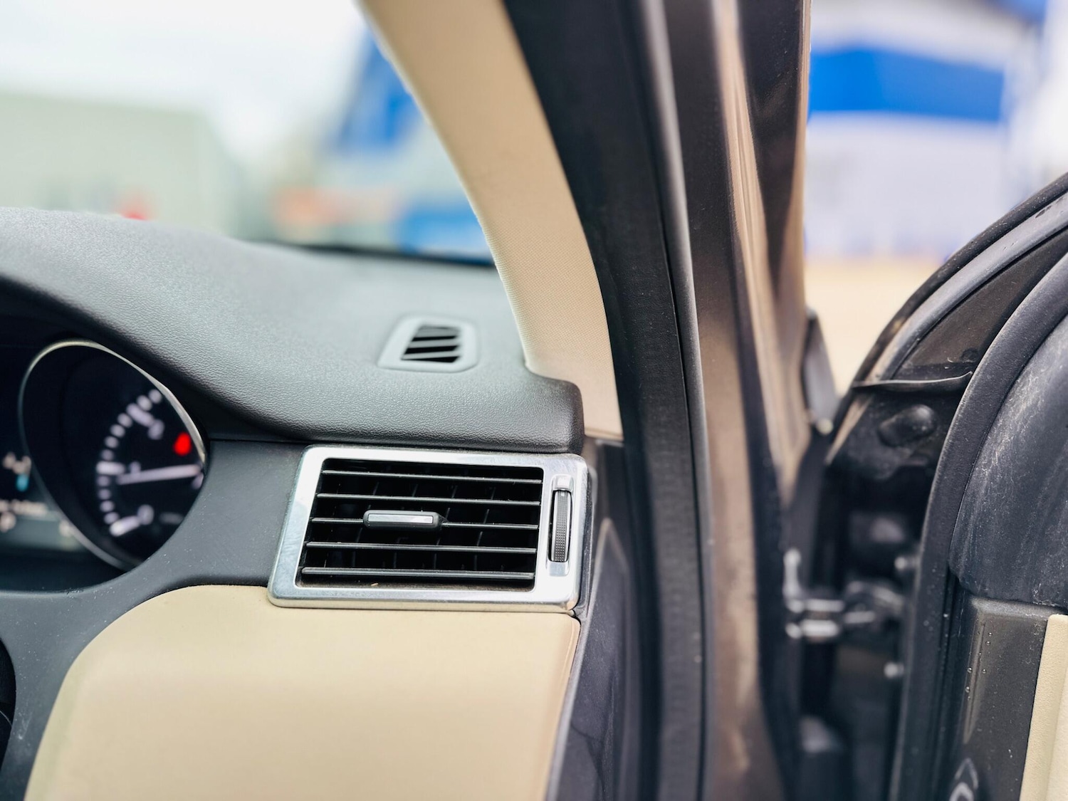 Used Land Rover Discovery Sport 2015 for sale - 77386569: Photo 17