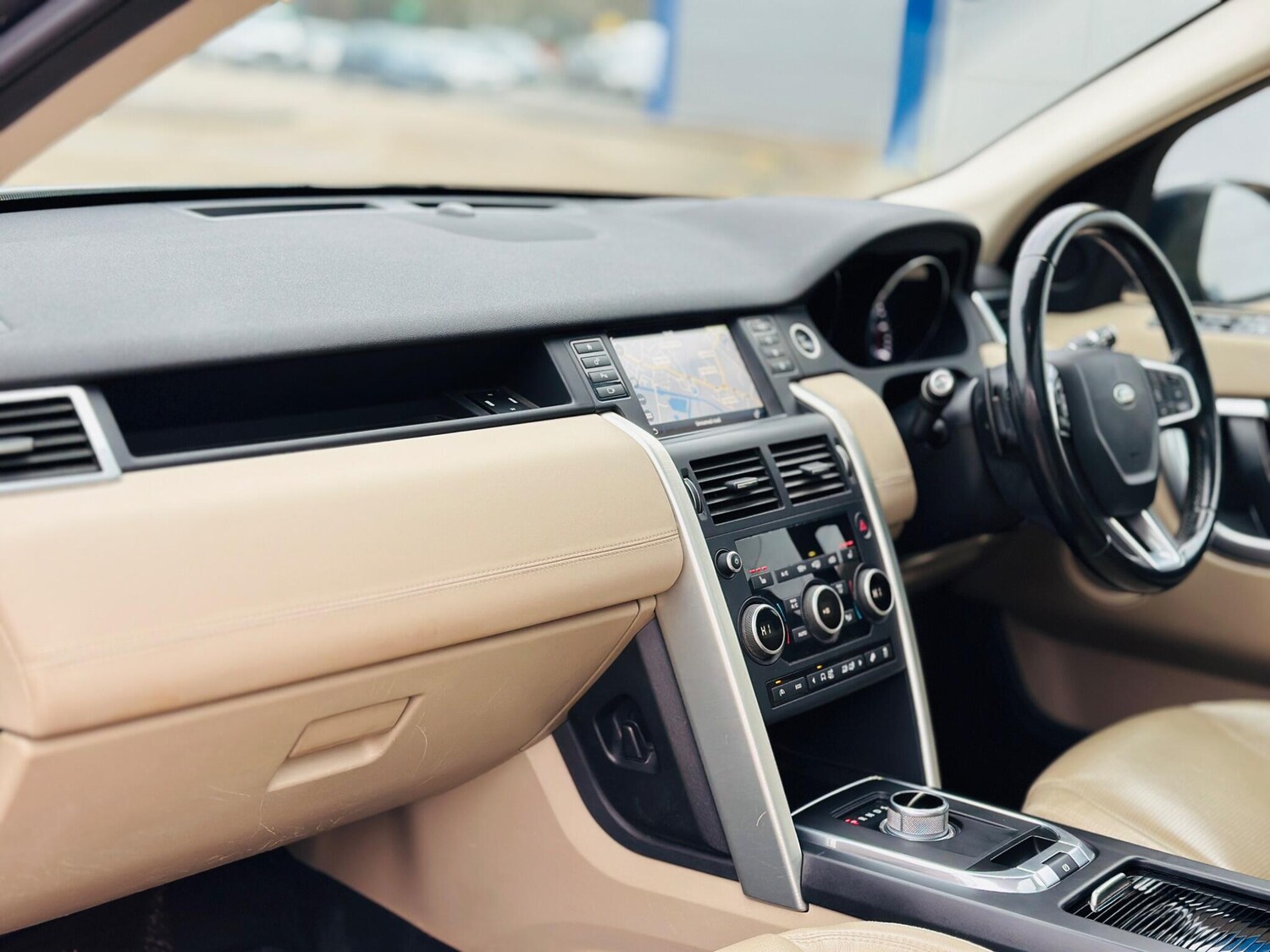 Used Land Rover Discovery Sport 2015 for sale - 77386569: Photo 29