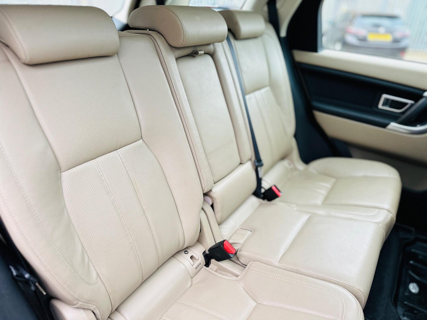 Used Land Rover Discovery Sport 2015 for sale - 77386569: Photo 34