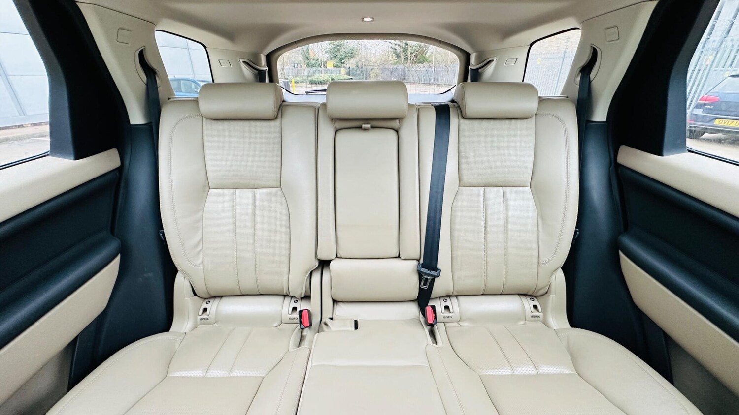 Used Land Rover Discovery Sport 2015 for sale - 77386569: Photo 64