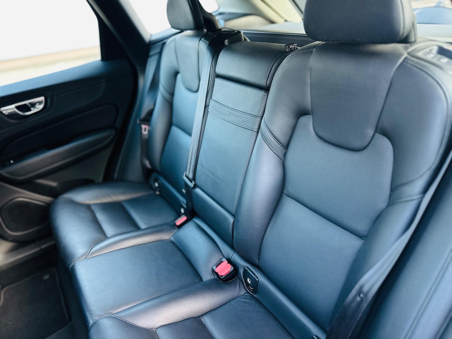 Used Volvo XC60 2018 for sale - 76269605: Photo 35