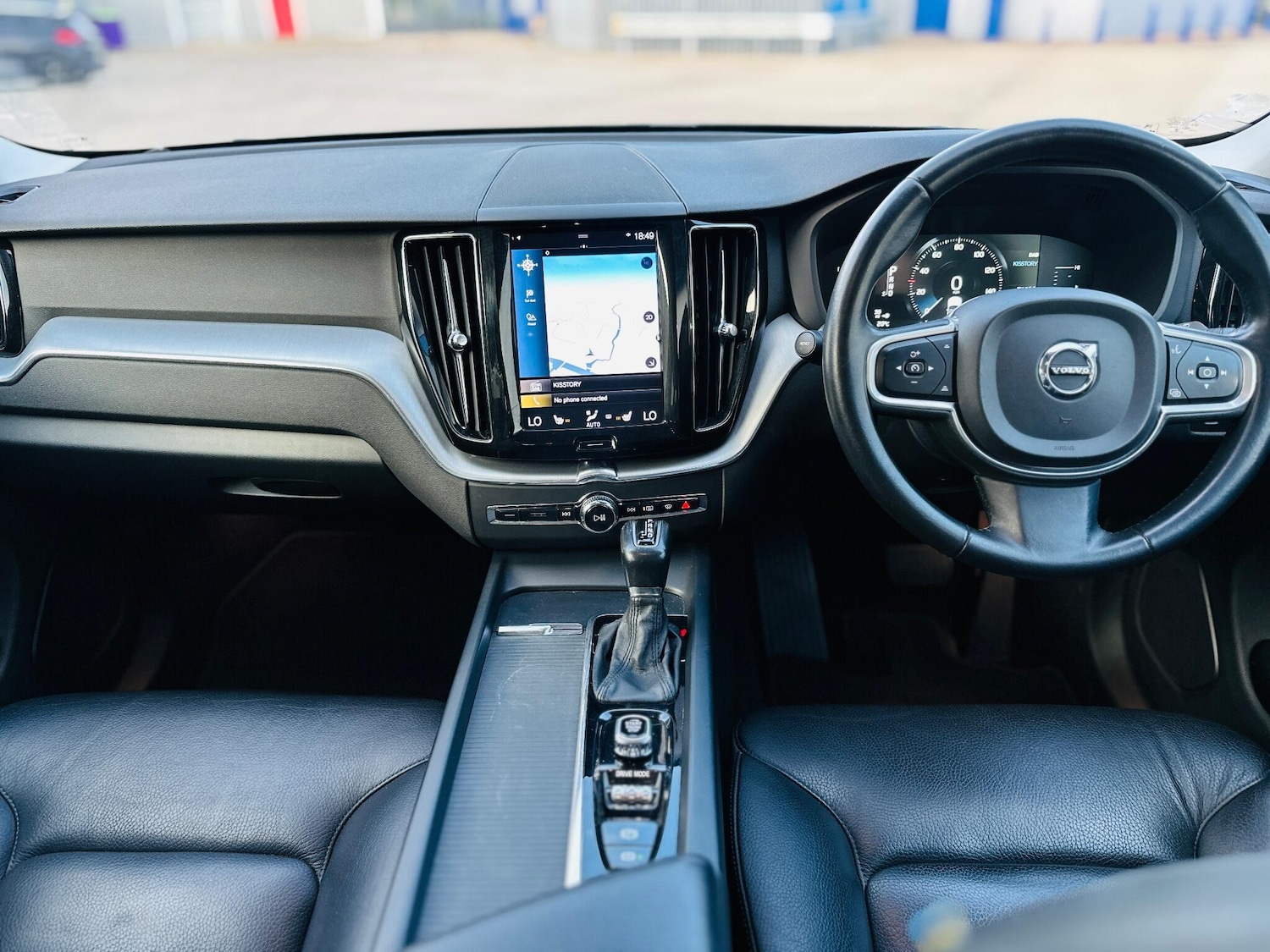 Used Volvo XC60 2018 for sale - 76269605: Photo 39