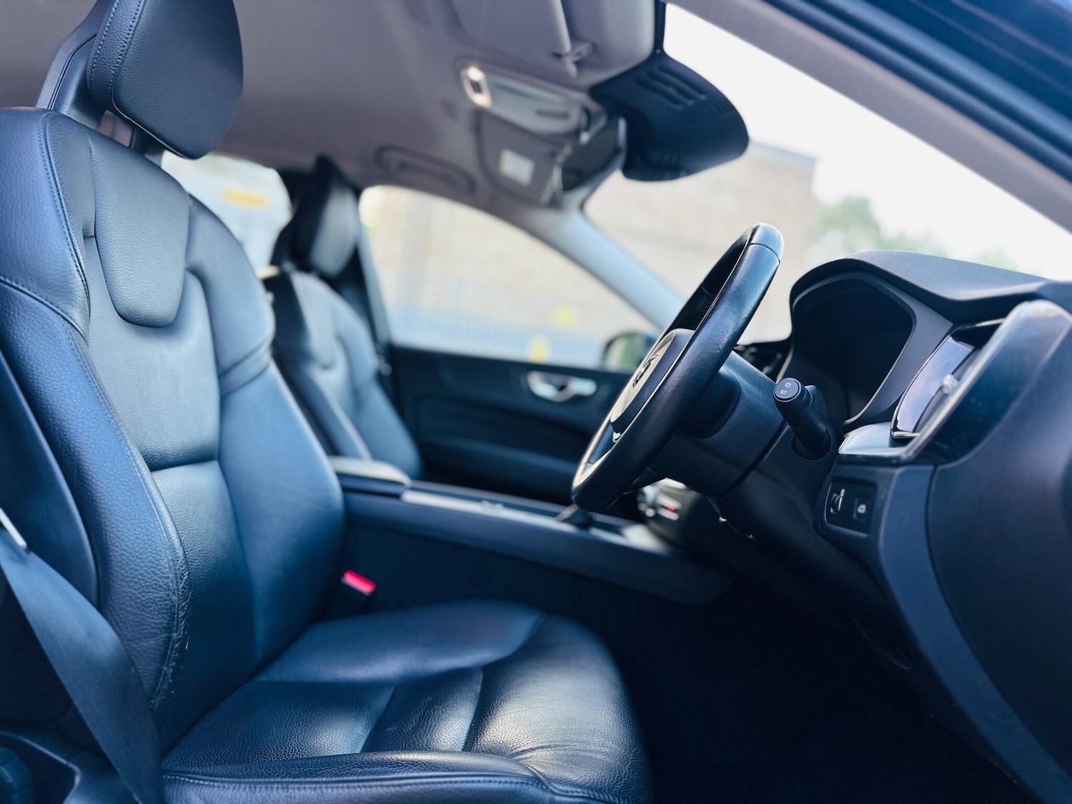 Used Volvo XC60 2018 for sale - 76269605: Photo 53