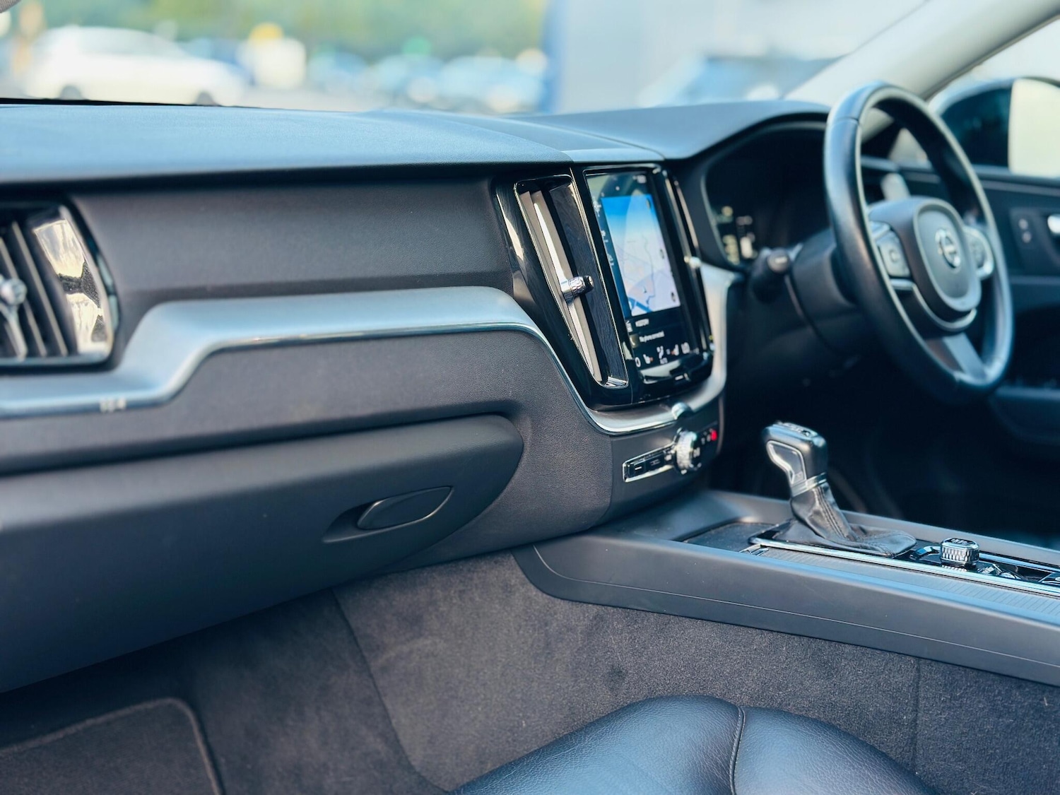 Used Volvo XC60 2018 for sale - 76269605: Photo 54