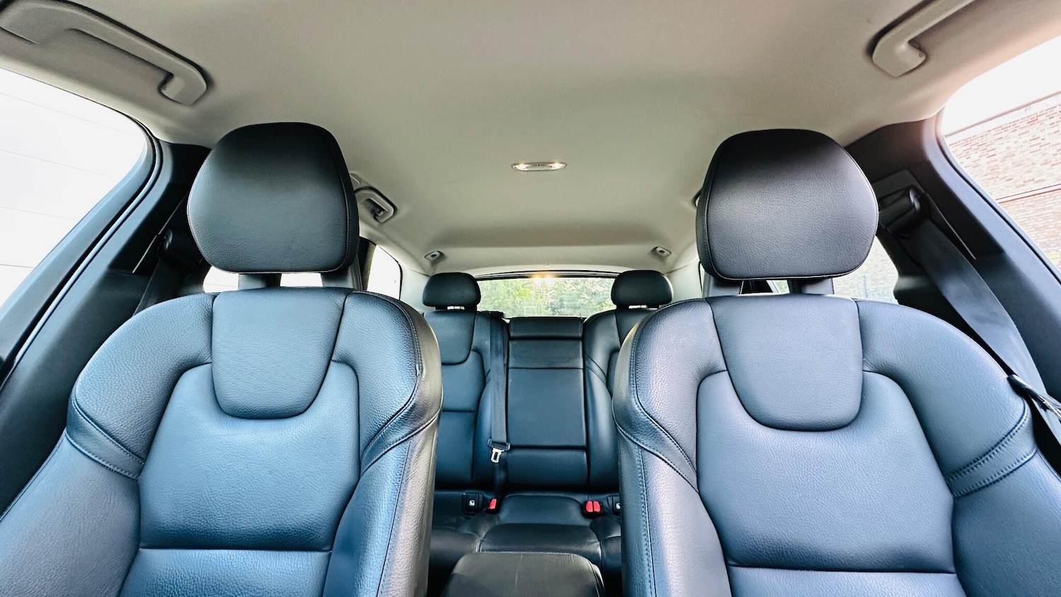 Used Volvo XC60 2018 for sale - 76269605: Photo 57