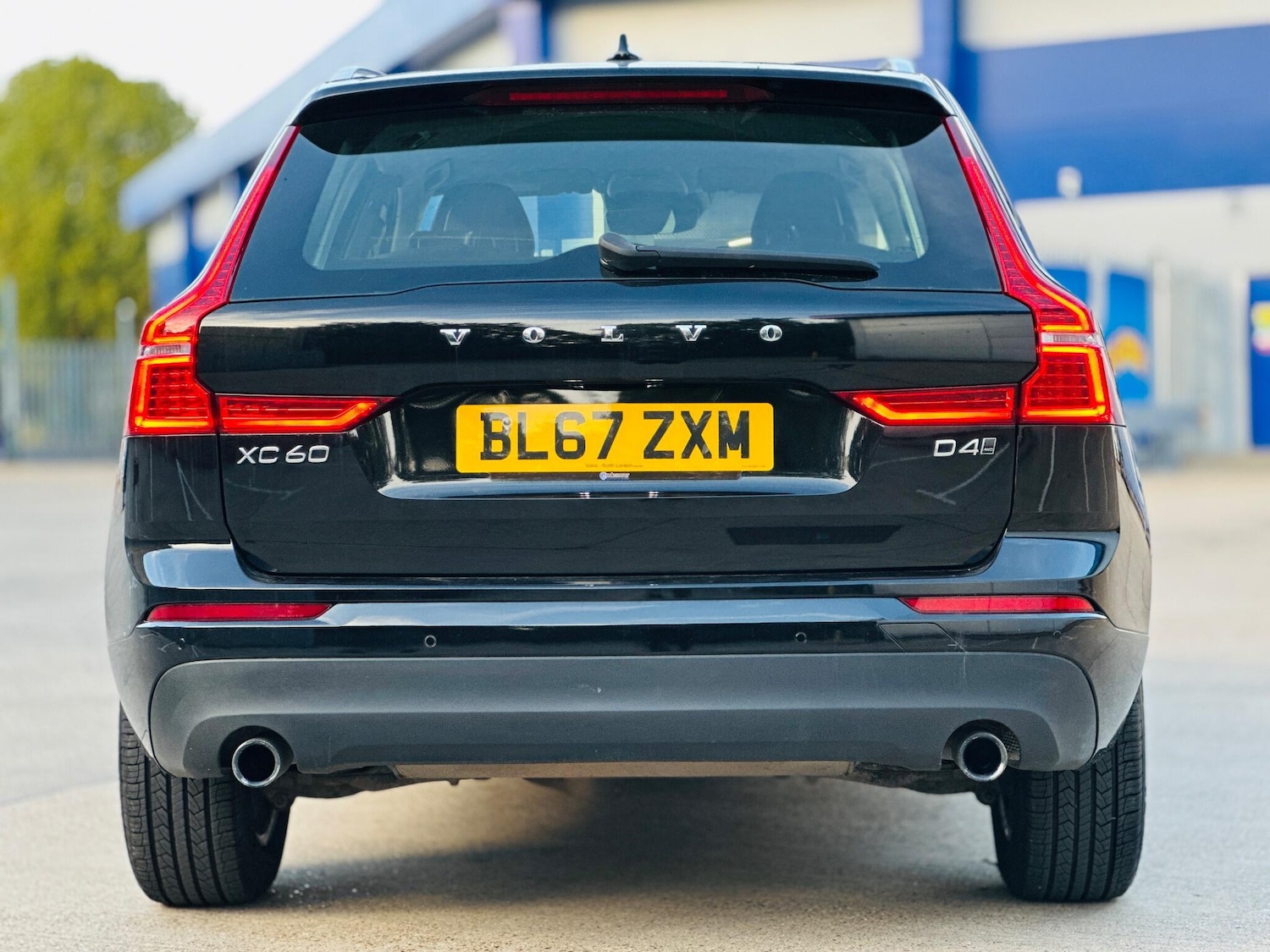 Used Volvo XC60 2018 for sale - 76269605: Photo 7