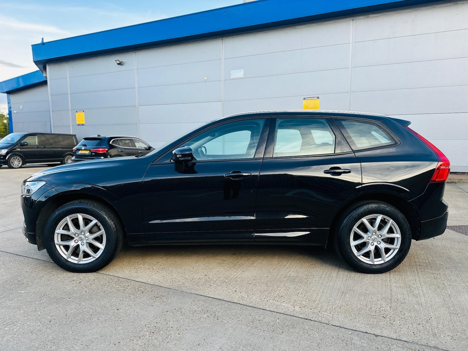 Used Volvo XC60 2018 for sale - 76269605: Photo 9