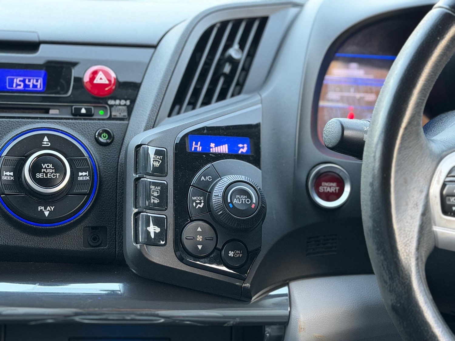 Used Honda CR-Z 2011 for sale - 77097439: Photo 15