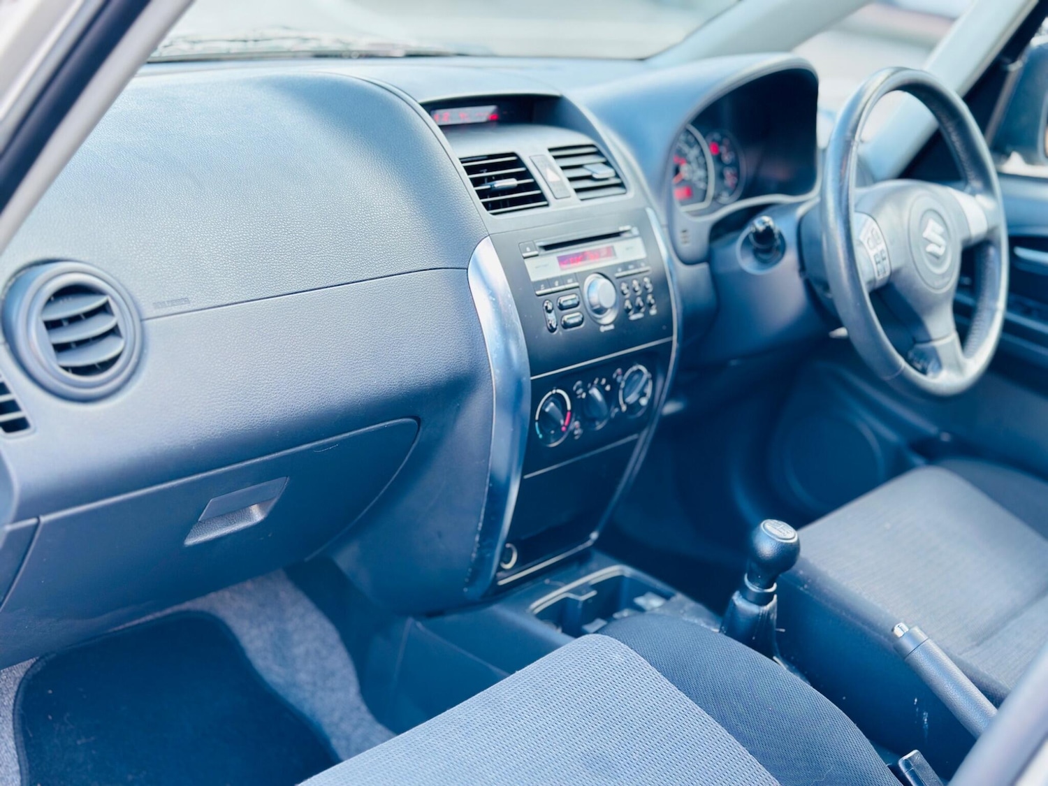 Used Suzuki SX4 2010 for sale - 77320796: Photo 25