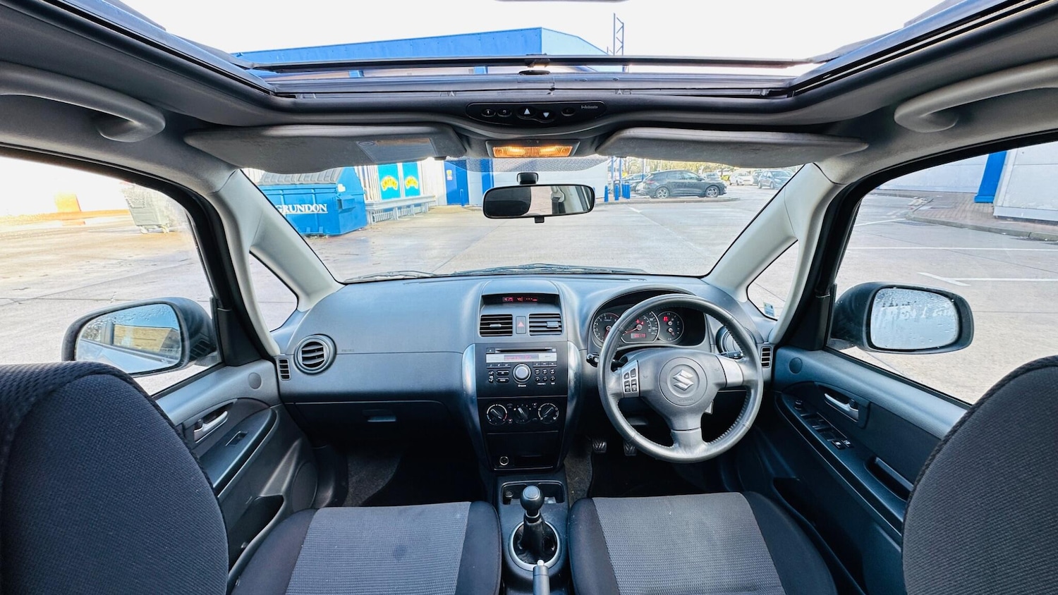 Used Suzuki SX4 2010 for sale - 77320796: Photo 3