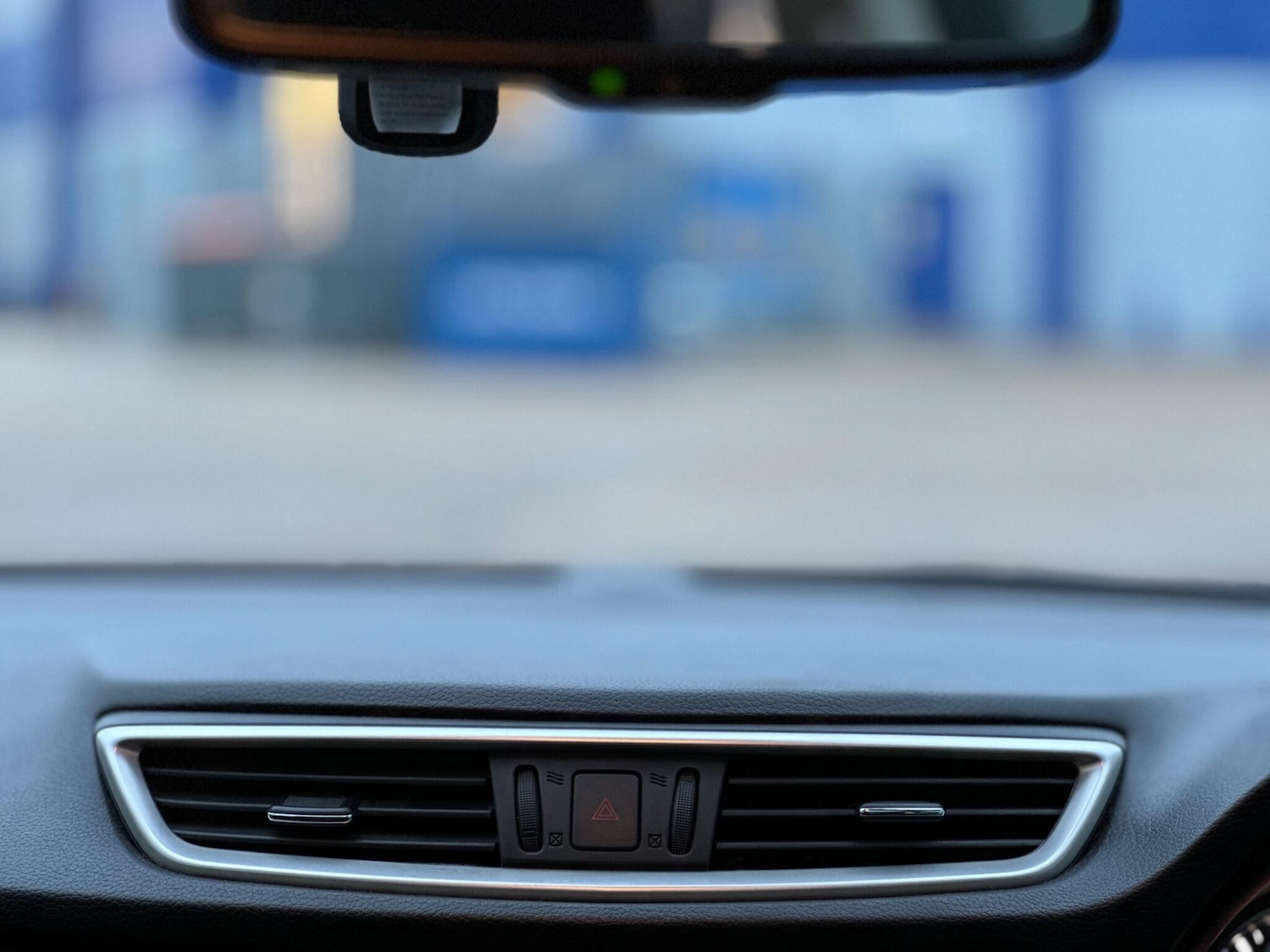 Used Nissan Qashqai 2016 for sale - 77202985: Photo 18