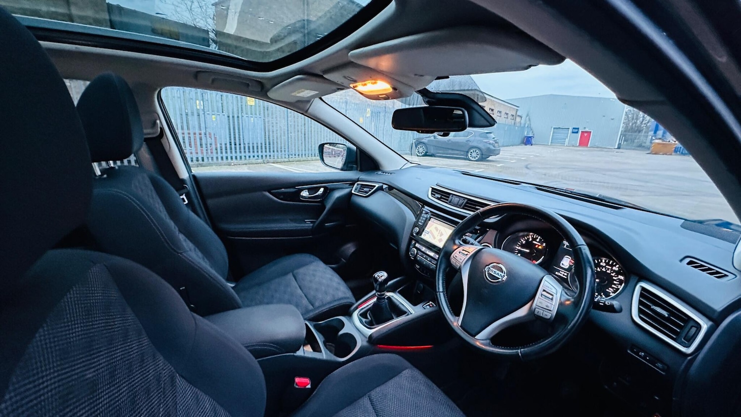 Used Nissan Qashqai 2016 for sale - 77202985: Photo 24