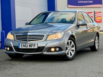 Used Mercedes-Benz C Class 2012 for sale - 77163597: Photo